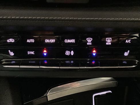 Used 2022 Buick Envision Preferred image 20