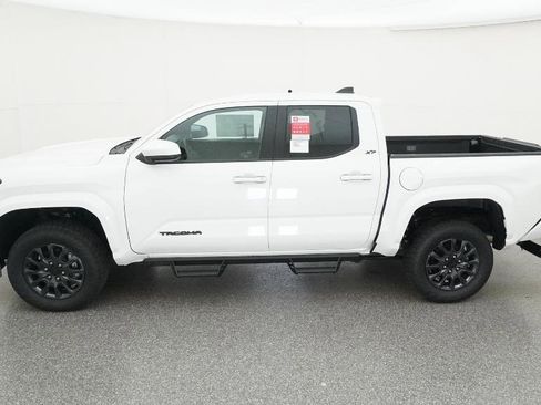New 2025 Toyota Tacoma SR5 AWD/4WD image 88