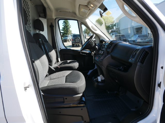 Used 2018 RAM ProMaster 2500 w/ Mopar Trailer Tow Group FWD image 14