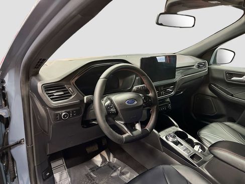 Used 2025 Ford Escape ST-Line Elite w/ Premium Technology Package AWD/4WD image 9