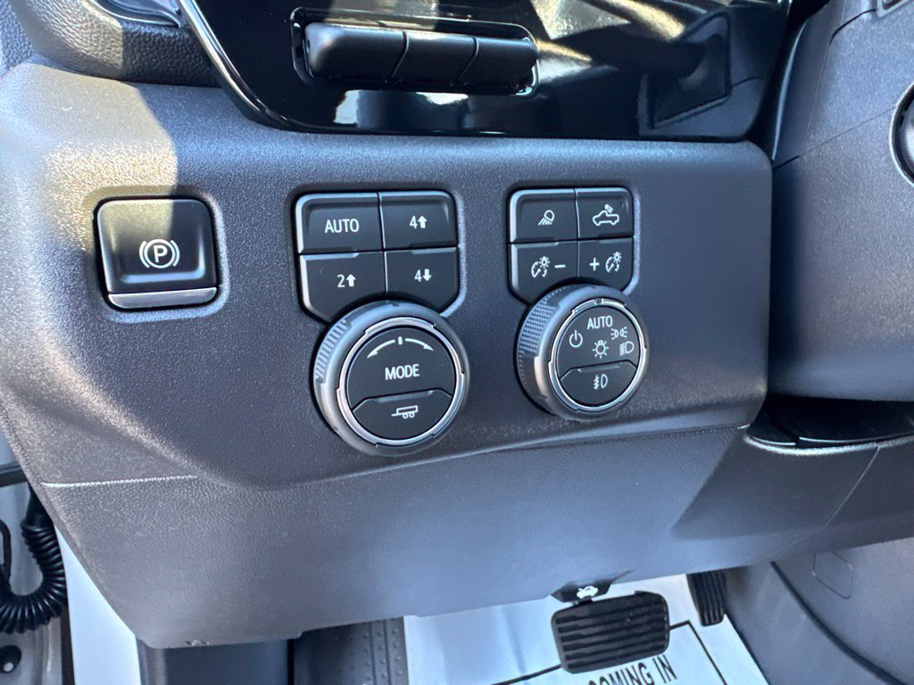 Used 2026 Chevrolet Silverado 1500 ZR2 AWD/4WD image 25