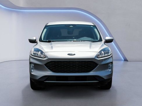 Used 2022 Ford Escape SEL FWD image 2