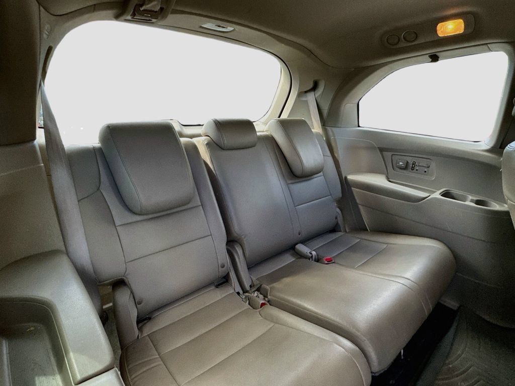 Used 2015 Honda Odyssey EX-L image 27