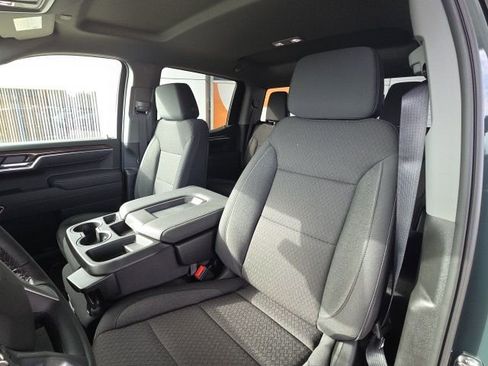 New 2026 Chevrolet Silverado 1500 LT image 17