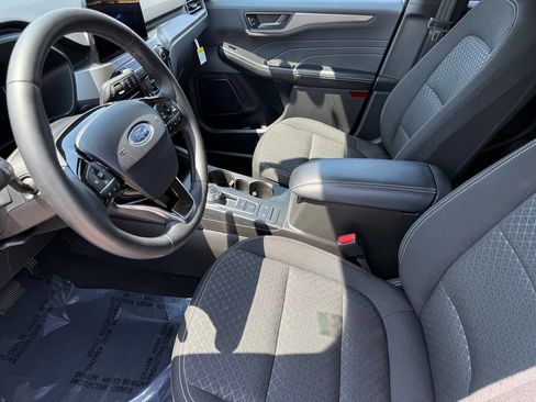 Used 2024 Ford Escape Active AWD/4WD image 10