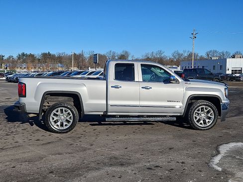 Used 2018 GMC Sierra 1500 SLT w/ SLT Premium Package image 7