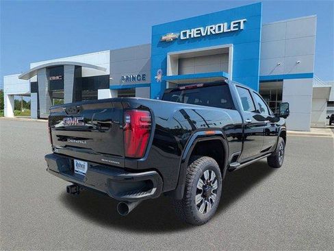 New 2026 GMC Sierra 2500 Denali w/ Denali Reserve Package image 4