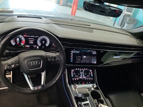 Used 2022 Audi SQ8 Premium Plus AWD/4WD image 6