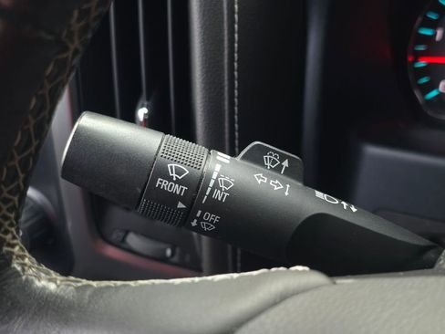 Used 2018 Chevrolet Silverado 2500 LTZ w/ Duramax Plus Package image 28