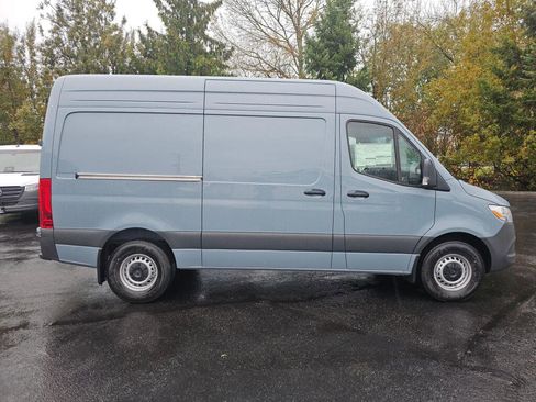 New 2025 Mercedes-Benz Sprinter 2500 image 7