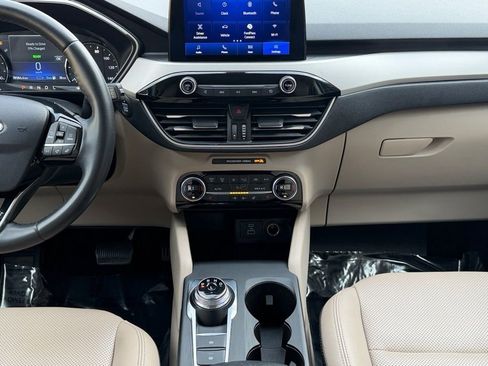 Used 2021 Ford Escape SEL w/ Class II Trailer Tow Package image 19