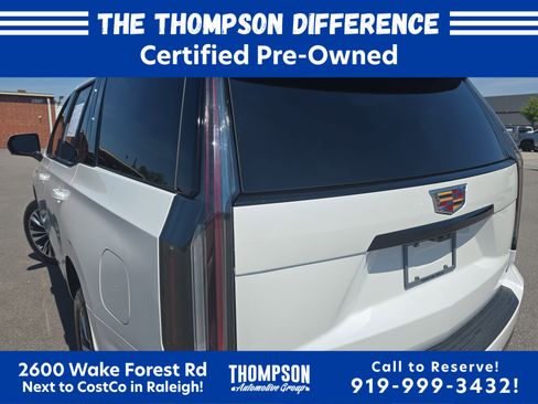 Used 2025 Cadillac Escalade Sport Platinum w/ LPO, Floor Liner Package AWD/4WD image 36