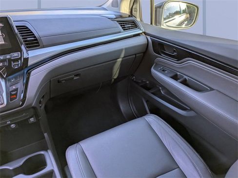 Certified 2022 Honda Odyssey Touring image 19