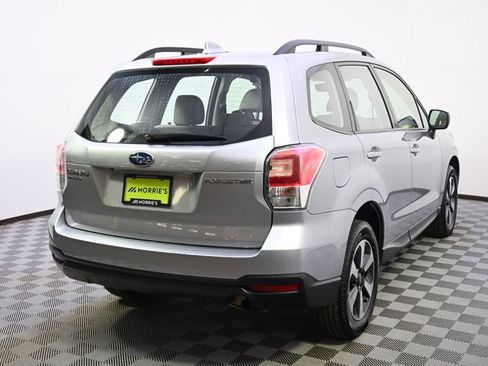 Used 2018 Subaru Forester 2.5i w/ Alloy Wheel Package image 6