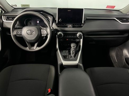 Used 2025 Toyota RAV4 LE image 13