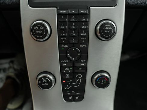 Used 2013 Volvo C70 T5 image 23