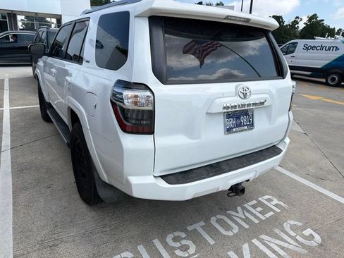 Used 2016 Toyota 4Runner SR5 Premium w/ Preferred Accessory Package AWD/4WD image 5