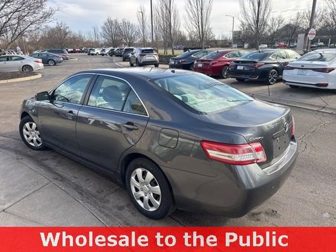 Used 2011 Toyota Camry LE image 6