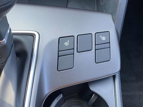 Used 2026 Kia Sportage EX w/ EX Panorama Roof Package image 21