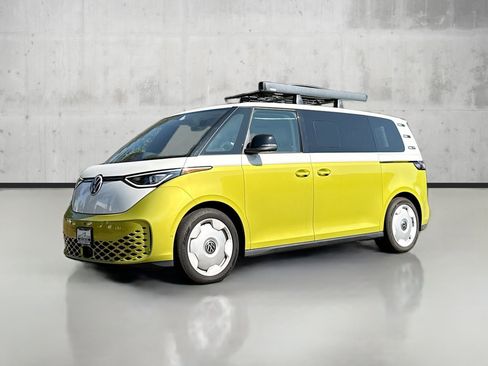 Used 2025 Volkswagen ID. Buzz 1st Edition image 3