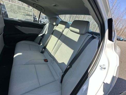 New 2026 Toyota Camry XLE image 33