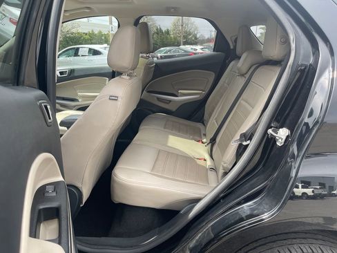 Used 2020 Ford EcoSport Titanium image 16