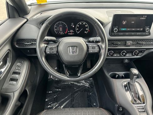 Used 2023 Honda HR-V Sport image 16
