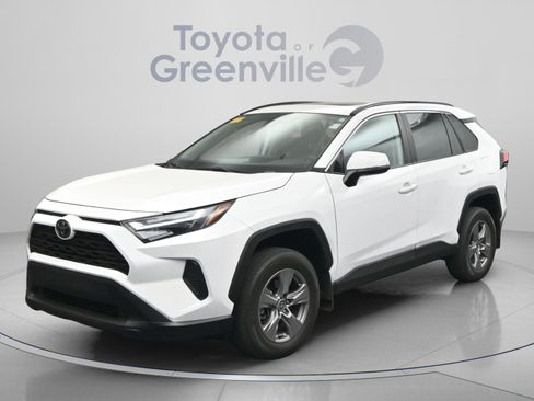Used 2024 Toyota RAV4 XLE w/ Convenience Package image 1