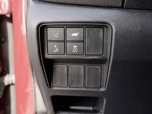 Used 2017 Honda CR-V Touring image 17