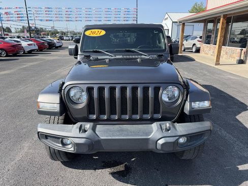 Used 2021 Jeep Wrangler Sport AWD/4WD image 10
