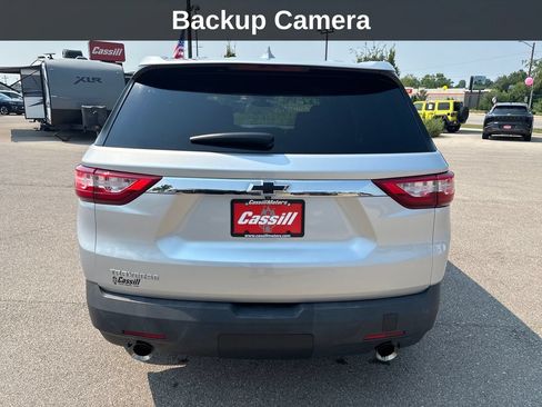Used 2019 Chevrolet Traverse LS FWD image 5