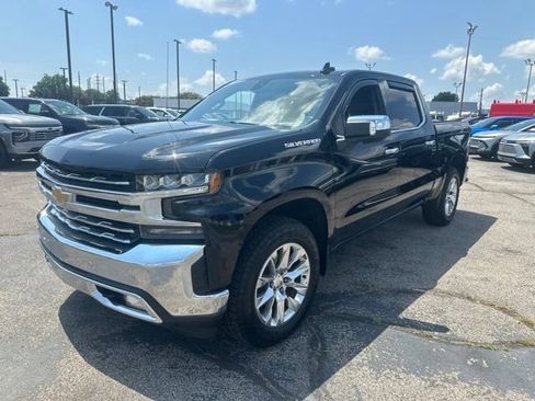 Used 2020 Chevrolet Silverado 1500 LTZ w/ LTZ Premium Package AWD/4WD image 7