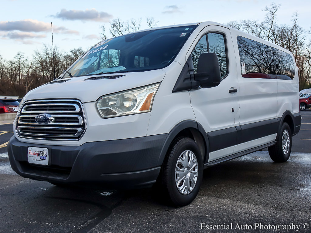 Used 2015 Ford Transit 150 XLT RWD image 2
