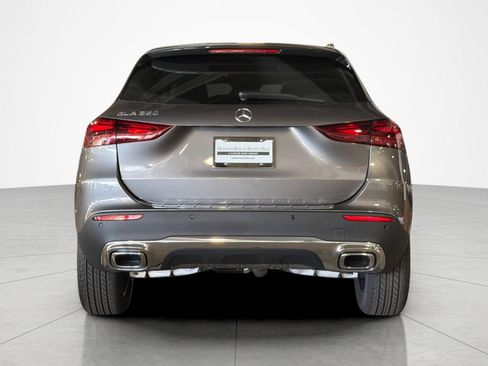 New 2026 Mercedes-Benz GLA 250 image 4