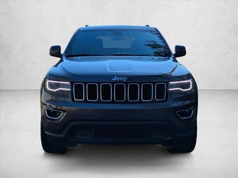 Used 2020 Jeep Grand Cherokee Laredo w/ 18" Wheel & 8.4" Radio Group image 5