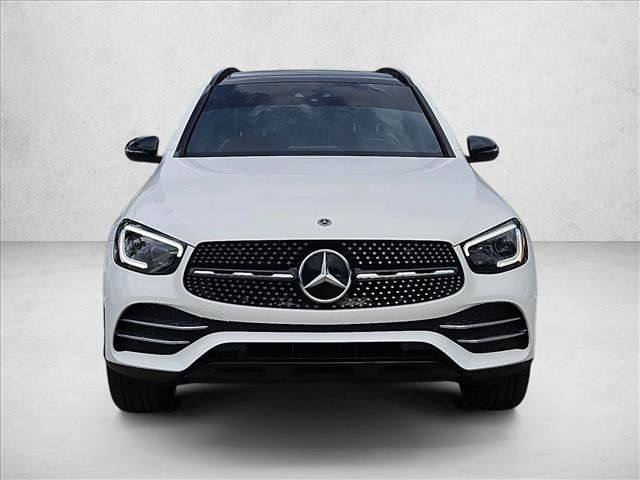 Used 2021 Mercedes-Benz GLC 300 image 2