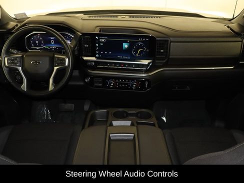 Used 2025 Chevrolet Silverado 1500 RST AWD/4WD image 13