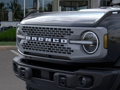 New 2026 Ford Bronco Badlands AWD/4WD image 19