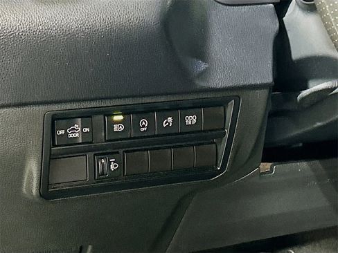 Used 2022 Toyota Tundra SR5 image 8