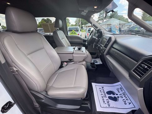Used 2019 Ford F250 XL w/ STX Appearance Package AWD/4WD image 39