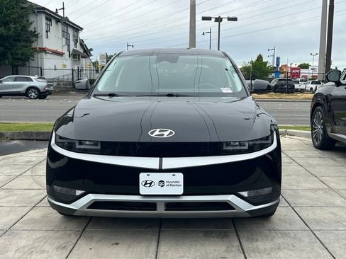 Certified 2024 Hyundai Ioniq 5 SE AWD/4WD image 4