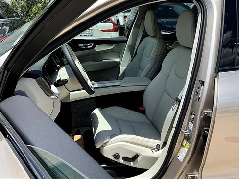 New 2026 Volvo XC60 B5 Ultra w/ Protection Package Premier image 22