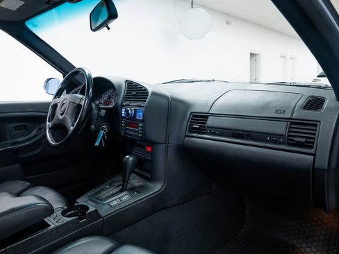 Used 1998 BMW M3 Sedan image 25