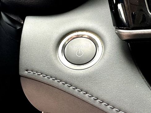 New 2026 Toyota Highlander Limited AWD/4WD image 13