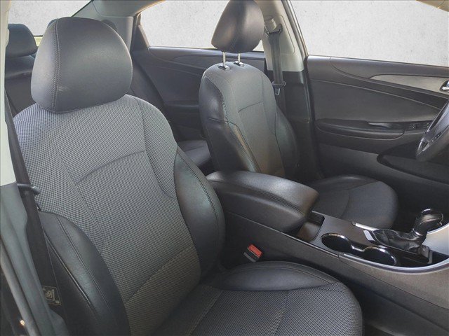 Used 2011 Hyundai Sonata SE FWD image 18