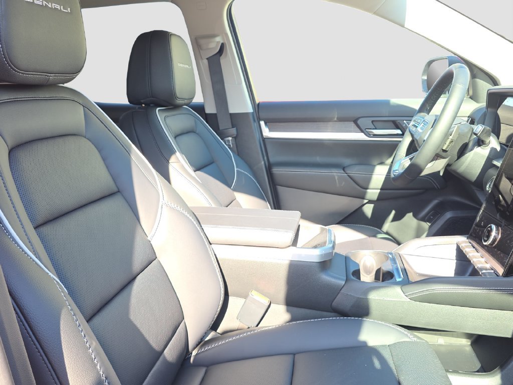 New 2027 GMC Terrain Denali w/ LPO, Floor Liner Package AWD/4WD image 20