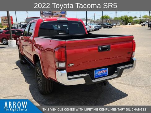 Used 2022 Toyota Tacoma SR5 RWD image 9