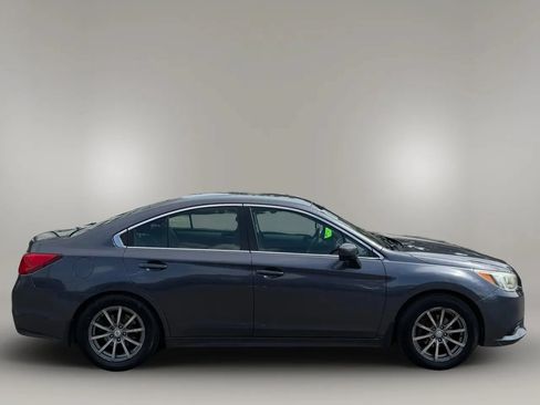 Used 2016 Subaru Legacy 2.5i Premium AWD/4WD image 8