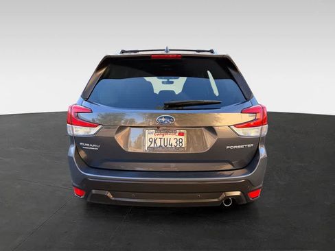 Used 2023 Subaru Forester Limited AWD/4WD image 5