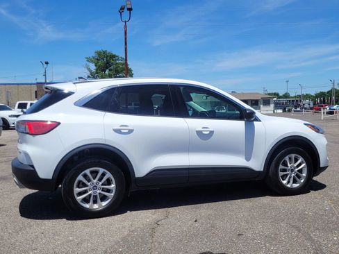 Used 2022 Ford Escape SE w/ Convenience Package AWD/4WD image 10